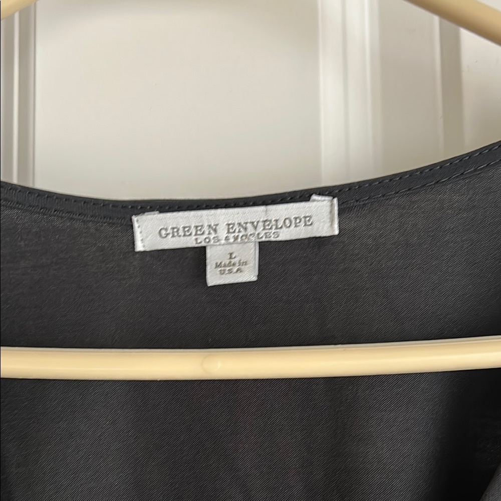 Green Envelope Black Tie Front Blouse with Short Sleeves - Picture 2 of 3